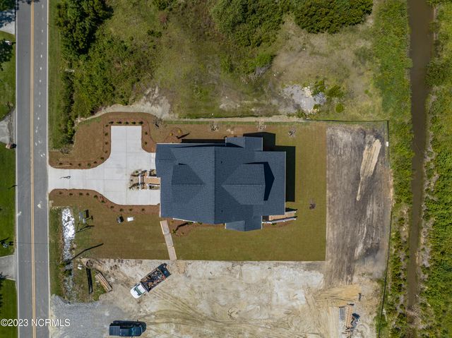 917 Bayshore Drive, Wilmington, NC 28411