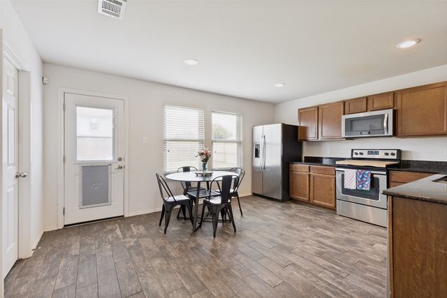 1300 Elkford Lane, Fort Worth, TX 76247