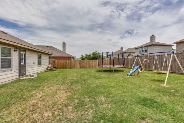 1300 Elkford Lane, Fort Worth, TX 76247