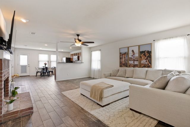 1300 Elkford Lane, Fort Worth, TX 76247