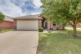 1300 Elkford Lane, Fort Worth, TX 76247