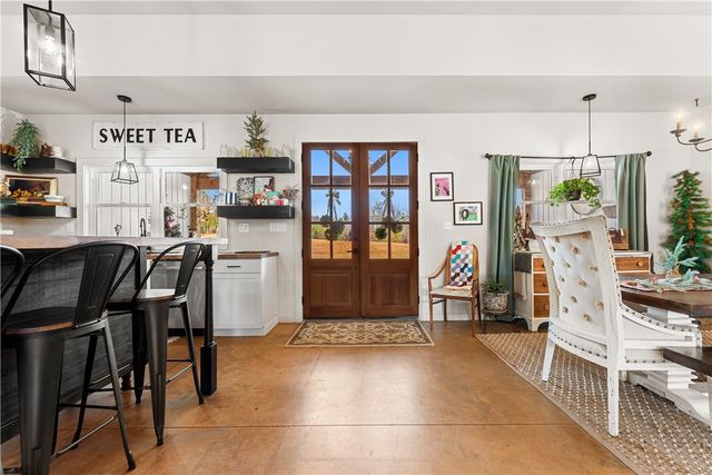 411 Sweetwater Club Drive, Seneca, SC 29672