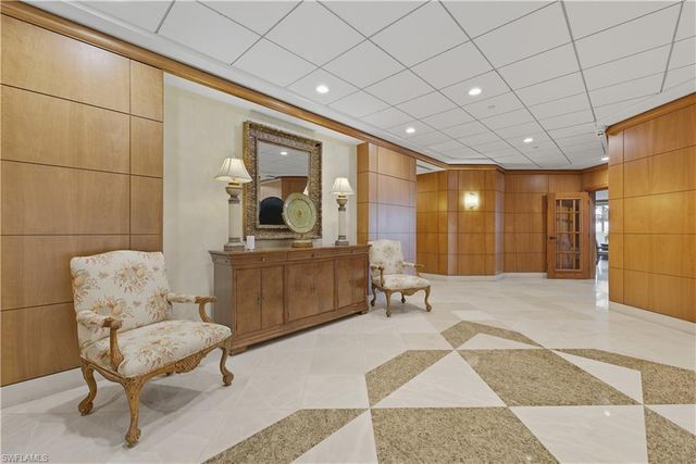 4901 Gulf Shore BLVD N 2101, Naples, FL 34103