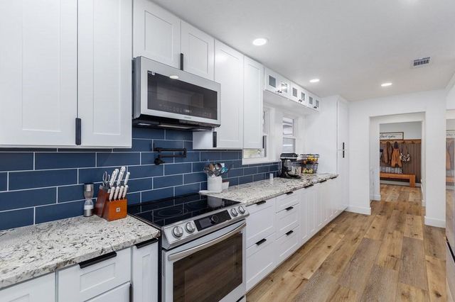 304 Hosea Forrest Road, Huntington, TX 75949