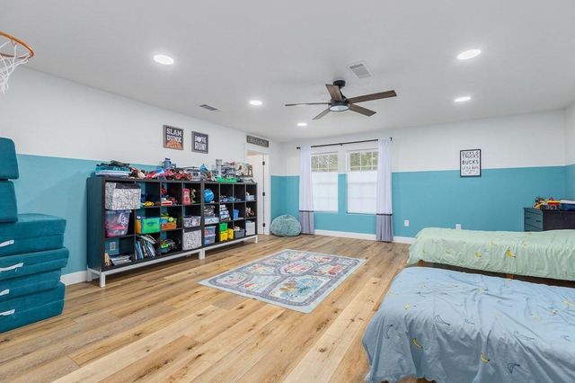 304 Hosea Forrest Road, Huntington, TX 75949