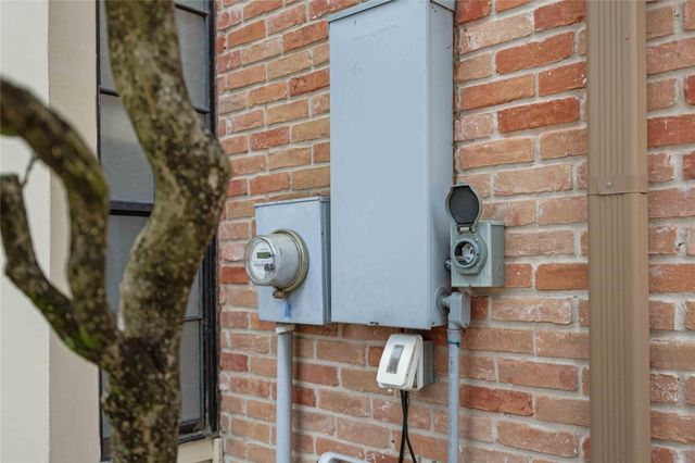 2810 Four Pines Drive, Houston, TX 77345