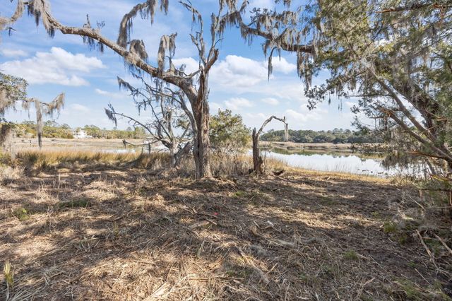 04 Summit Plantation Road, Meggett, SC 29449