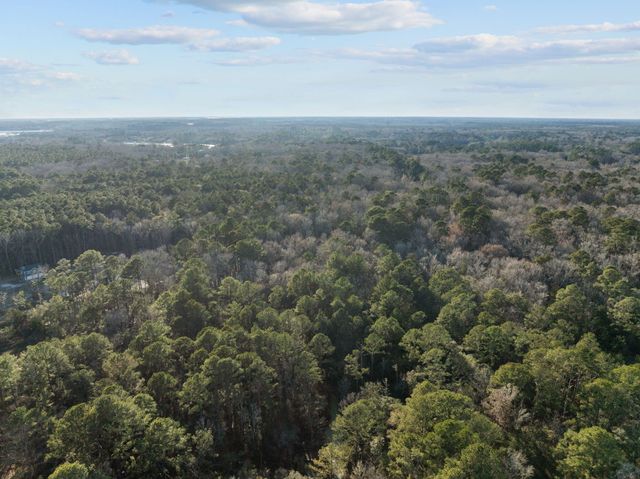 04 Summit Plantation Road, Meggett, SC 29449