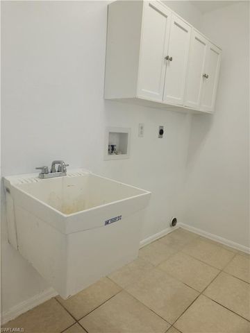 4714 Skyline BLVD, Cape Coral, FL 33914