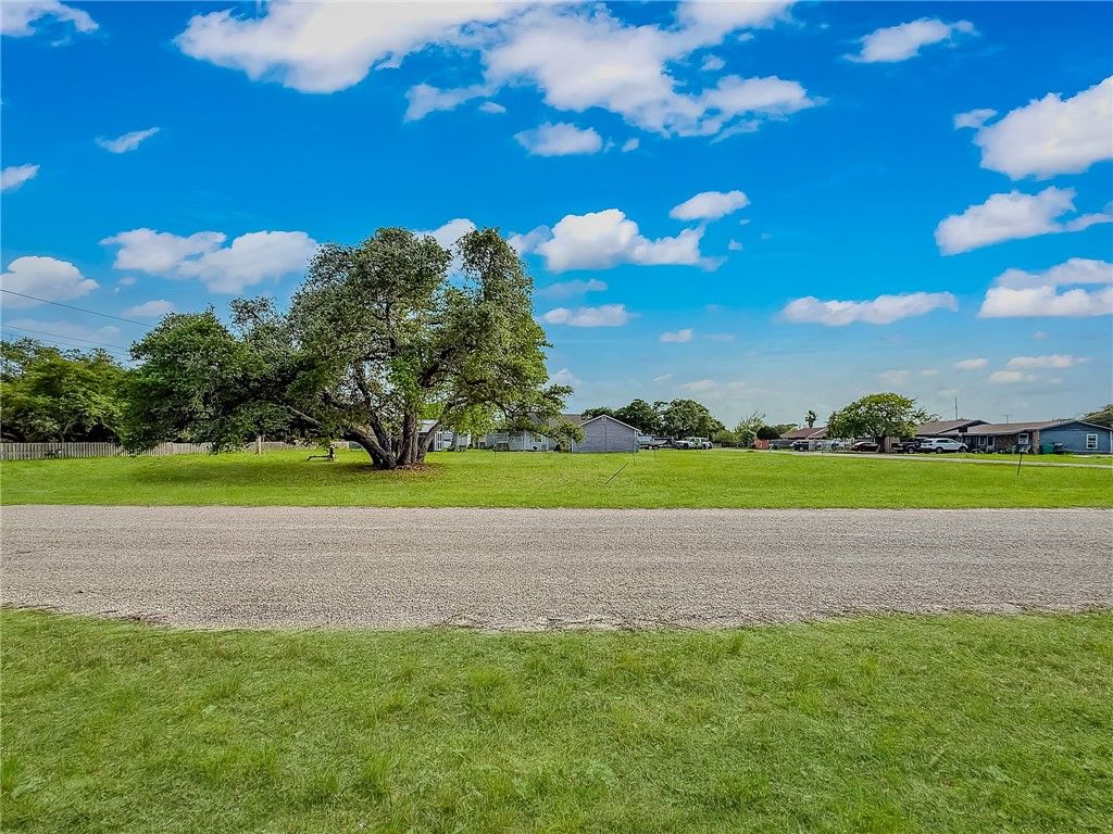 0 N 12TH & W IRELAND St, Aransas Pass, TX 78336 — photo 2