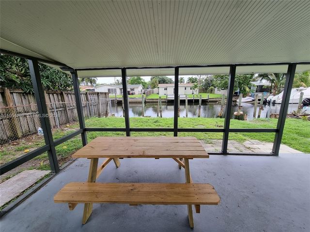 4740 SW 43rd Avenue, Dania Beach, FL 33314