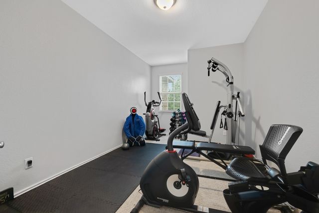 15724 Barton Ridge Drive, Fort Worth, TX 76177