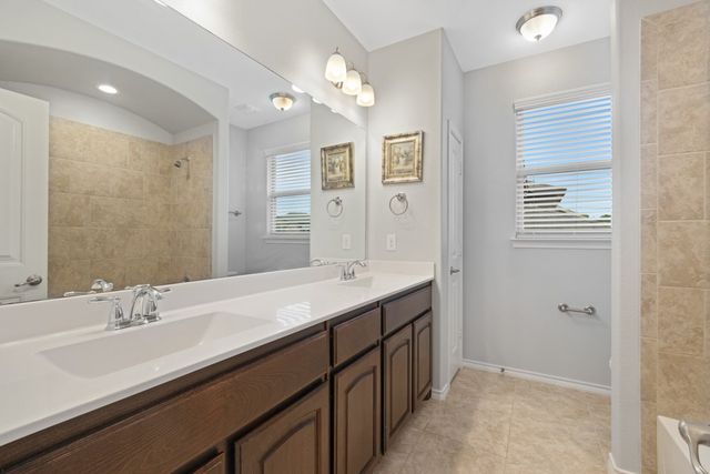 15724 Barton Ridge Drive, Fort Worth, TX 76177