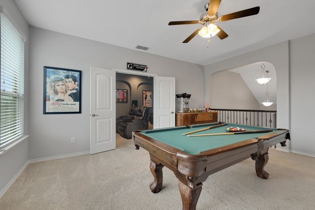 15724 Barton Ridge Drive, Fort Worth, TX 76177