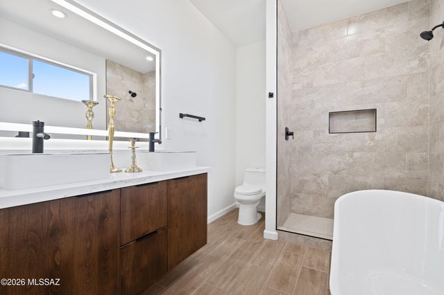 422 Camino Osito, Rio Rico, AZ 85648