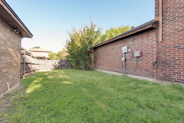 1713 Medina Drive, Mesquite, TX 75150