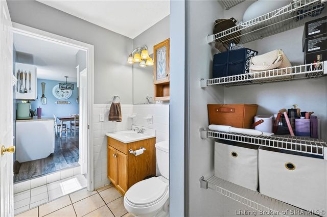 1135 Spicewood Drive, Clarksville, IN 47129