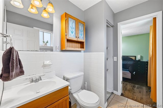 1135 Spicewood Drive, Clarksville, IN 47129