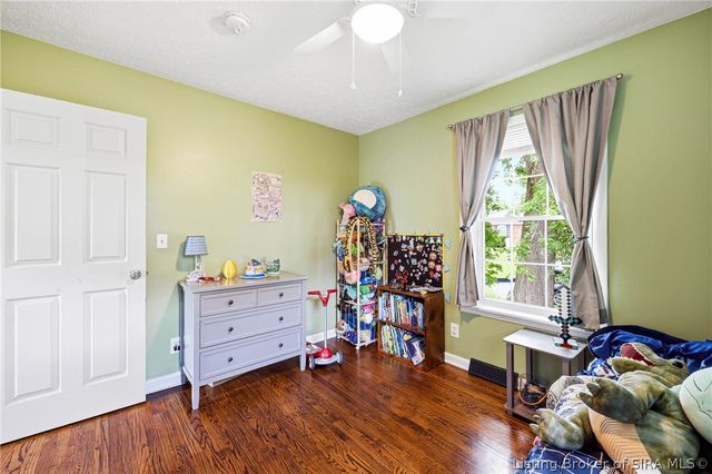 1135 Spicewood Drive, Clarksville, IN 47129
