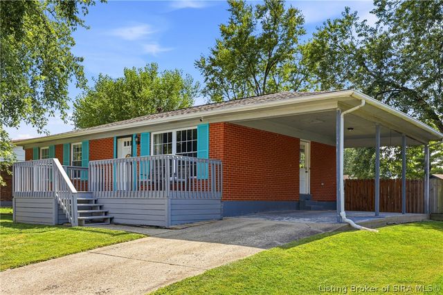 1135 Spicewood Drive, Clarksville, IN 47129