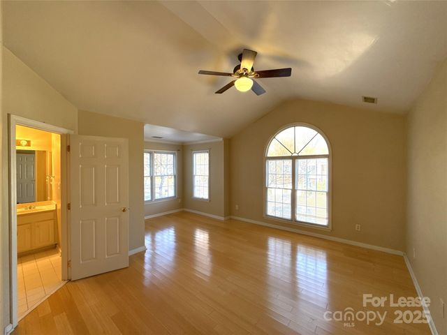 1928 Dearmon Drive, Charlotte, NC 28205