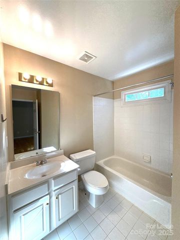 1928 Dearmon Drive, Charlotte, NC 28205