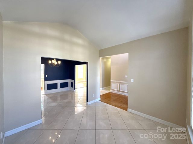 1928 Dearmon Drive, Charlotte, NC 28205