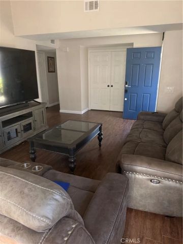 863 Encino, Corona, CA 92882