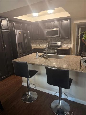 863 Encino, Corona, CA 92882