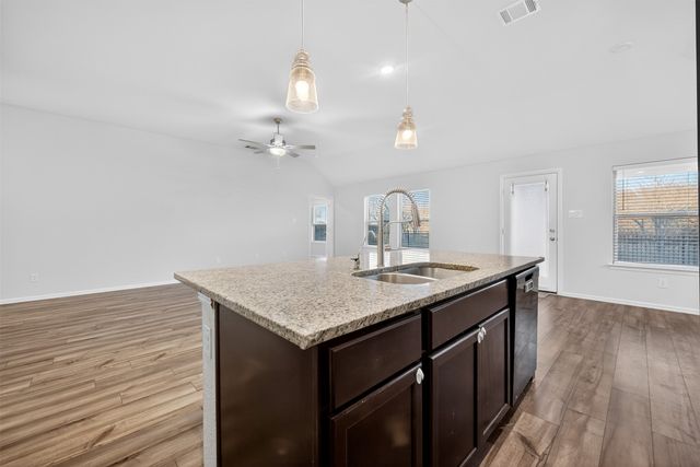 2704 Rambling Road, Celina, TX 75009