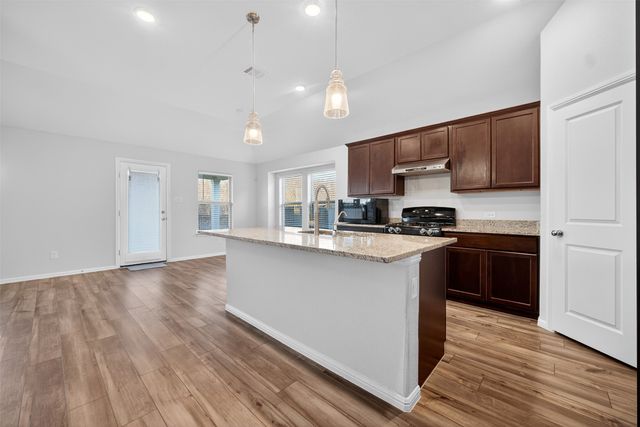 2704 Rambling Road, Celina, TX 75009
