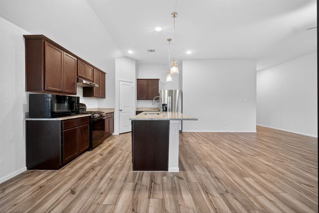 2704 Rambling Road, Celina, TX 75009