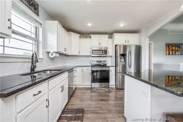 3009 Hawks Landing Drive, Charlestown, IN 47111