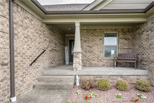3009 Hawks Landing Drive, Charlestown, IN 47111