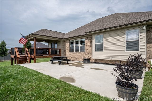 3009 Hawks Landing Drive, Charlestown, IN 47111