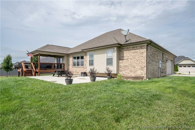 3009 Hawks Landing Drive, Charlestown, IN 47111