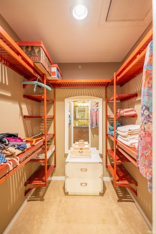 9451 S Pointe Lasalles Drive, Bloomington, IN 47401