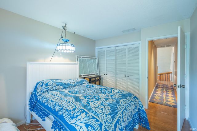 9451 S Pointe Lasalles Drive, Bloomington, IN 47401