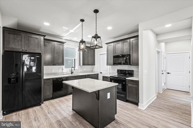 702 TAGGART ST, Colonial Beach, VA 22443