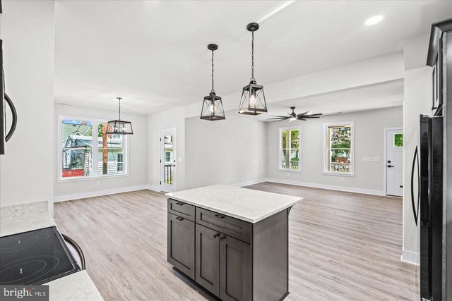 702 TAGGART ST, Colonial Beach, VA 22443