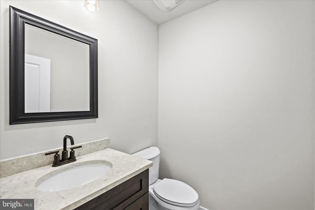 702 TAGGART ST, Colonial Beach, VA 22443
