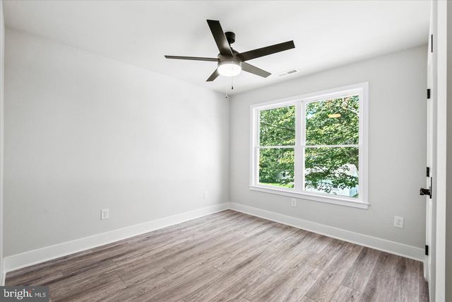 702 TAGGART ST, Colonial Beach, VA 22443