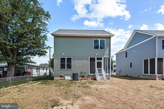 702 TAGGART ST, Colonial Beach, VA 22443
