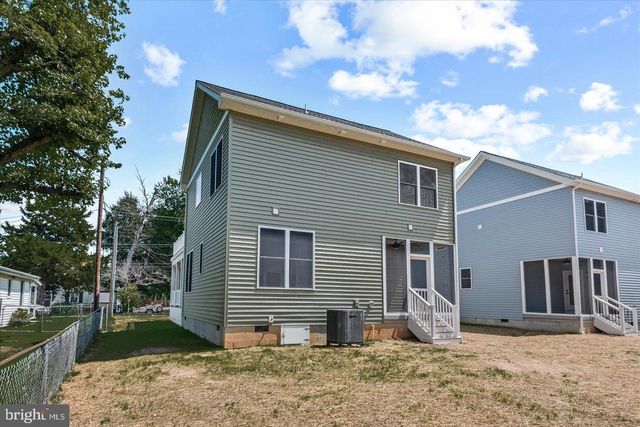 702 TAGGART ST, Colonial Beach, VA 22443