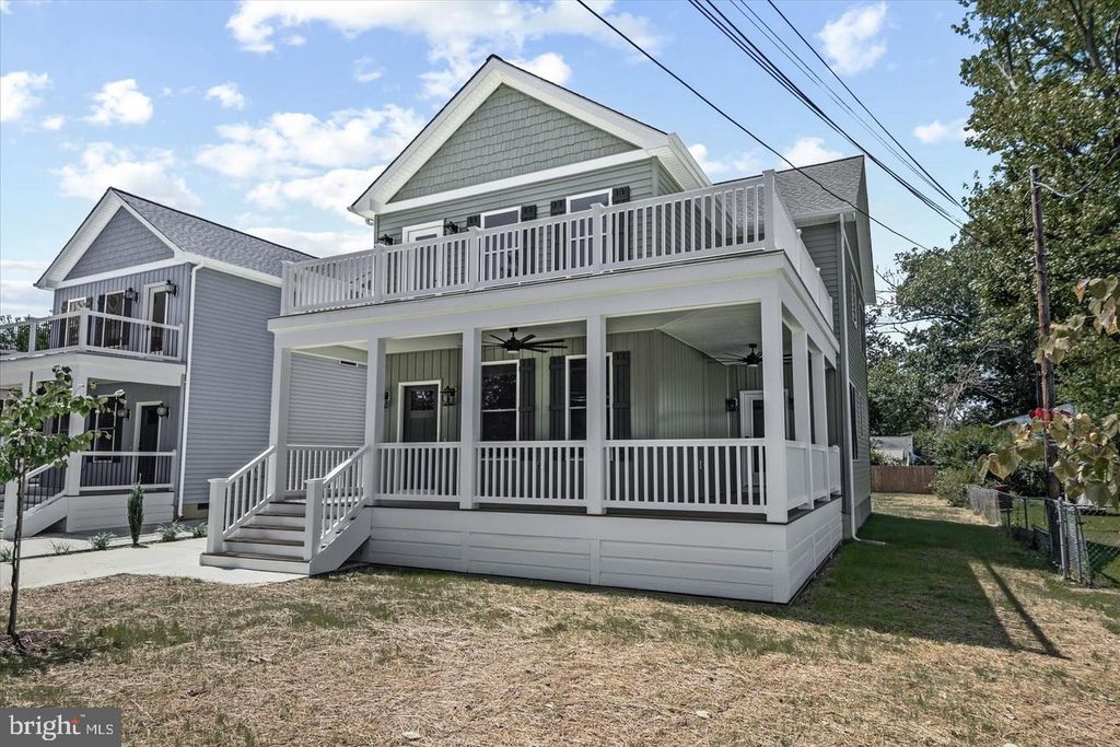 702 TAGGART ST, Colonial Beach, VA 22443