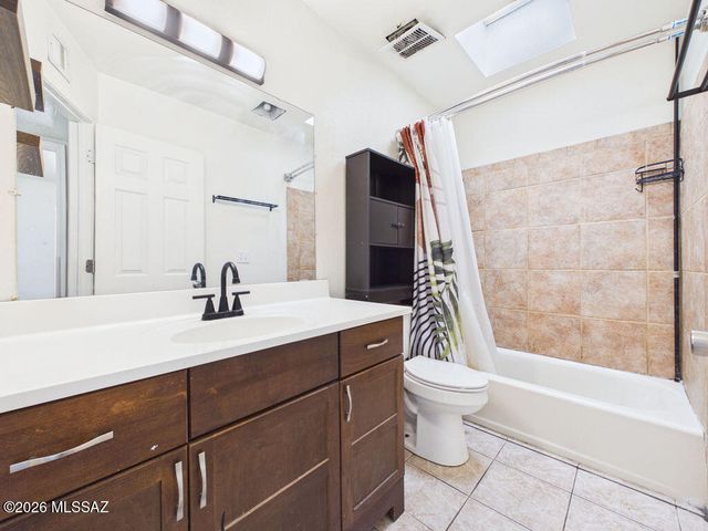 1852 W Record Street, Tucson, AZ 85705