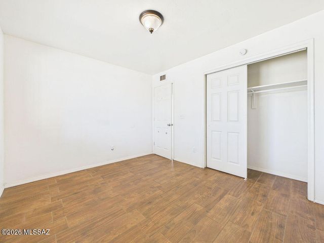 1852 W Record Street, Tucson, AZ 85705