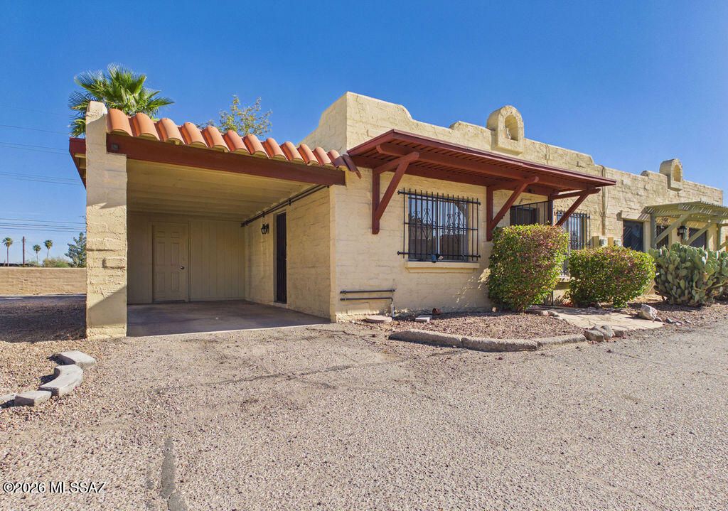 1852 W Record Street, Tucson, AZ 85705