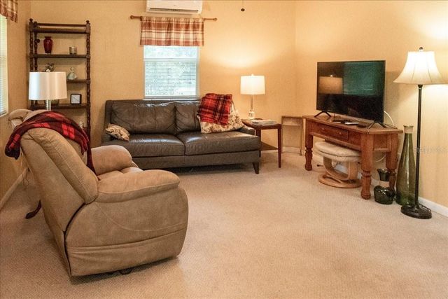 267 N ORANGE AVENUE, Lake Helen, FL 32744