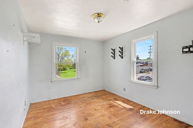 1929 Osmer Avenue SW, Wyoming, MI 49509